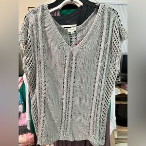 POL V-Neck Knit Top